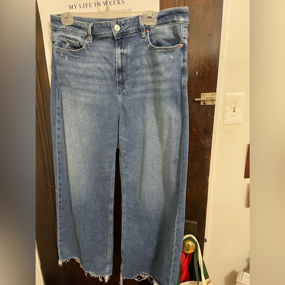 Paige Anessa Jeans Size 33
